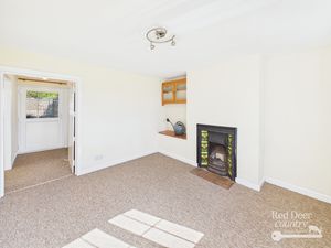 Sitting Room- click for photo gallery